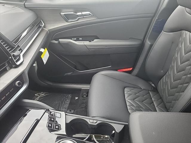 new 2025 Kia Sportage car, priced at $46,029