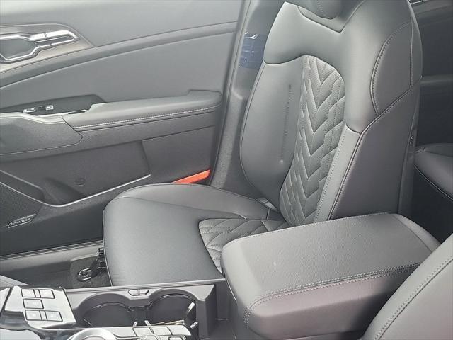 new 2025 Kia Sportage car, priced at $46,029