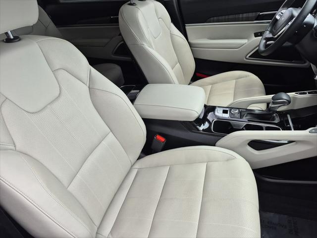 used 2023 Kia Telluride car, priced at $40,000