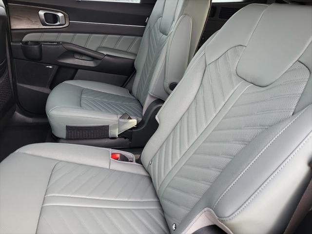 new 2025 Kia Sorento car, priced at $44,190