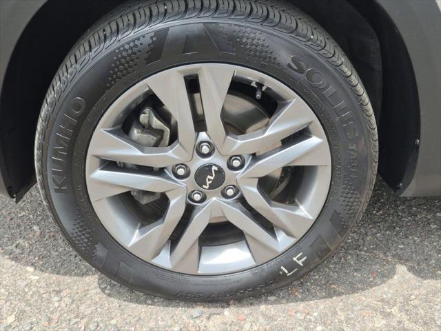 used 2023 Kia Seltos car, priced at $21,887