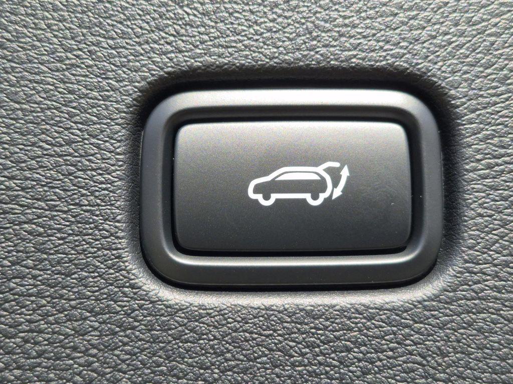 new 2026 Kia Sportage car, priced at $38,199