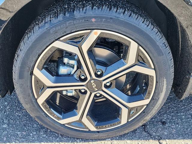 new 2025 Kia Niro car, priced at $34,665