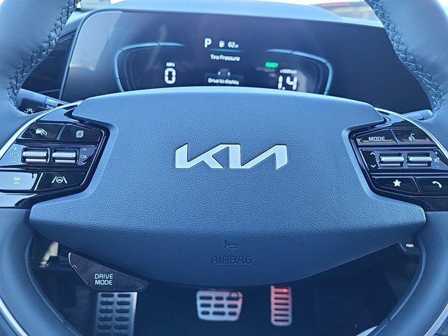 new 2025 Kia Niro car, priced at $37,304