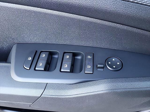 new 2025 Kia Sportage Hybrid car, priced at $30,106