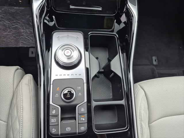 new 2025 Kia Sorento Plug-In Hybrid car, priced at $53,504