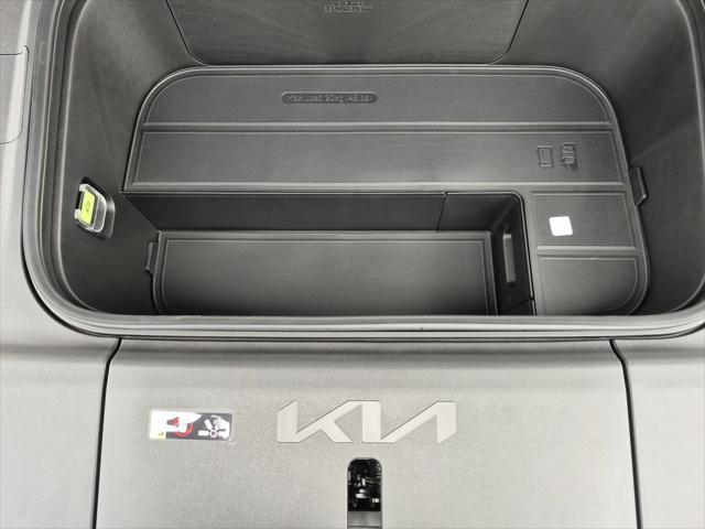 new 2026 Kia EV9 car, priced at $65,643
