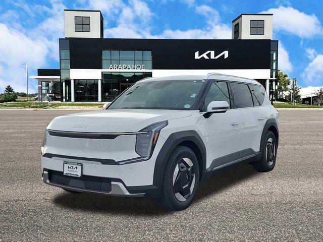 new 2025 Kia EV9 car, priced at $60,069