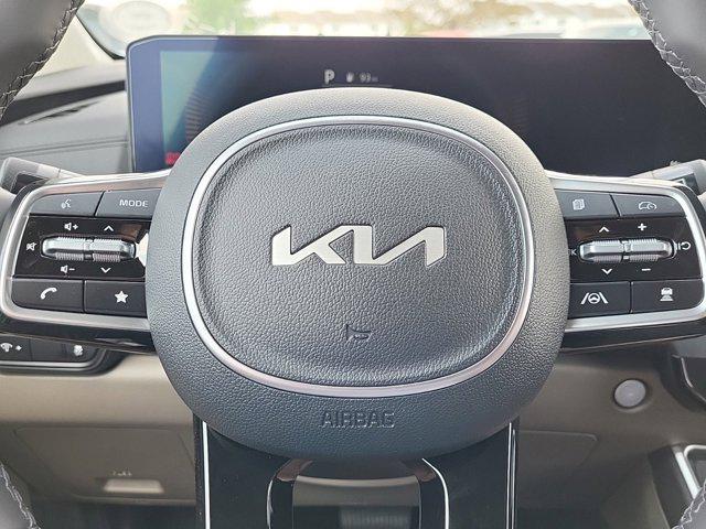 new 2025 Kia Carnival car, priced at $40,138