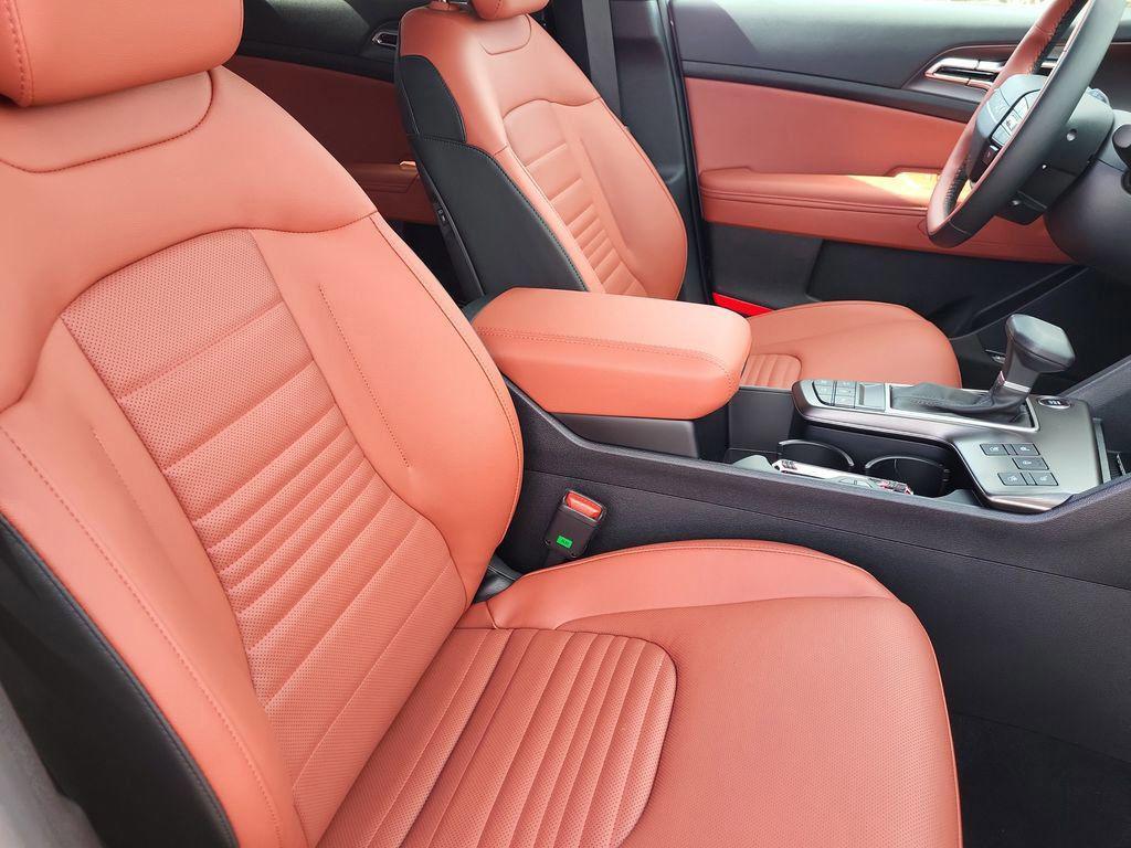 new 2026 Kia Sportage car, priced at $38,896