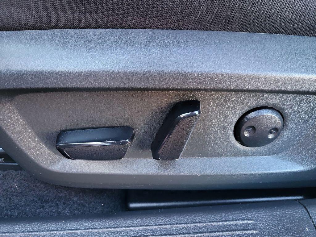 used 2023 Nissan Rogue car, priced at $22,026