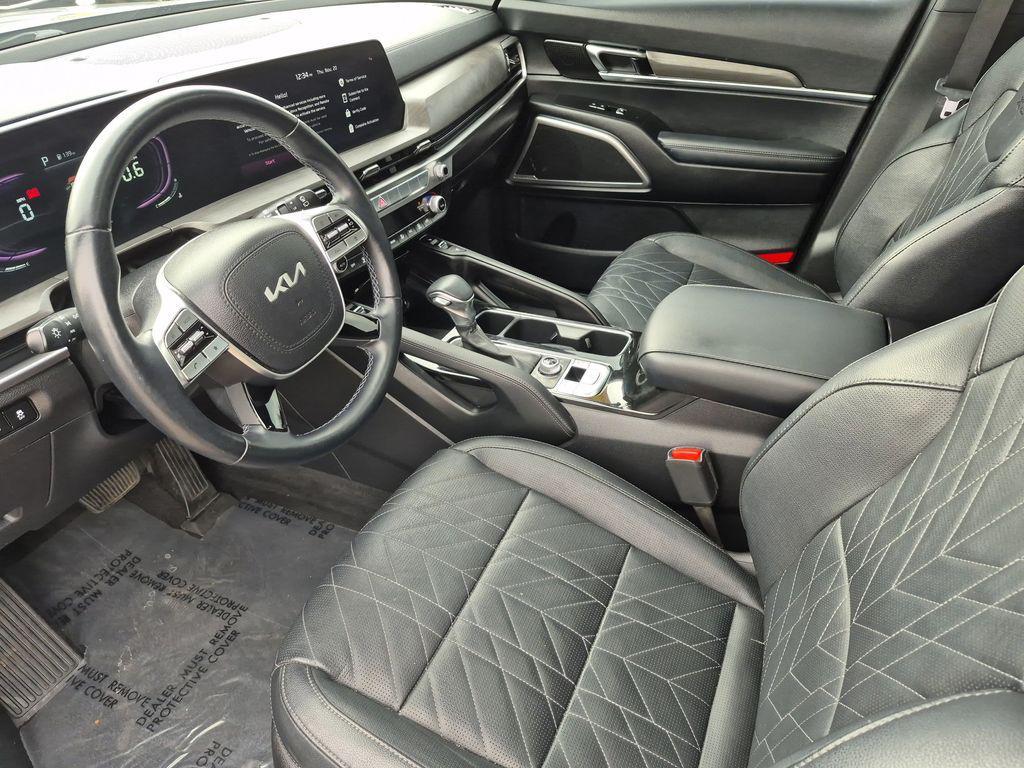 used 2024 Kia Telluride car, priced at $39,000