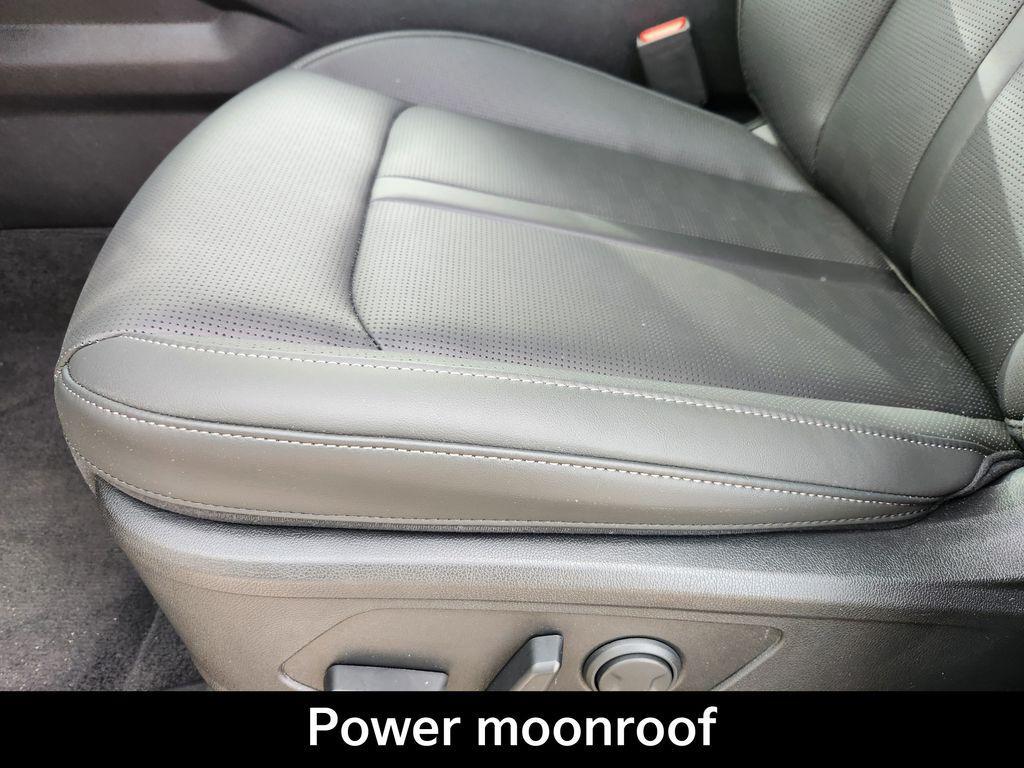 new 2026 Kia Sorento car, priced at $38,767