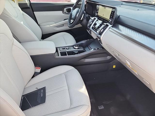 used 2024 Kia Sorento Hybrid car, priced at $38,000