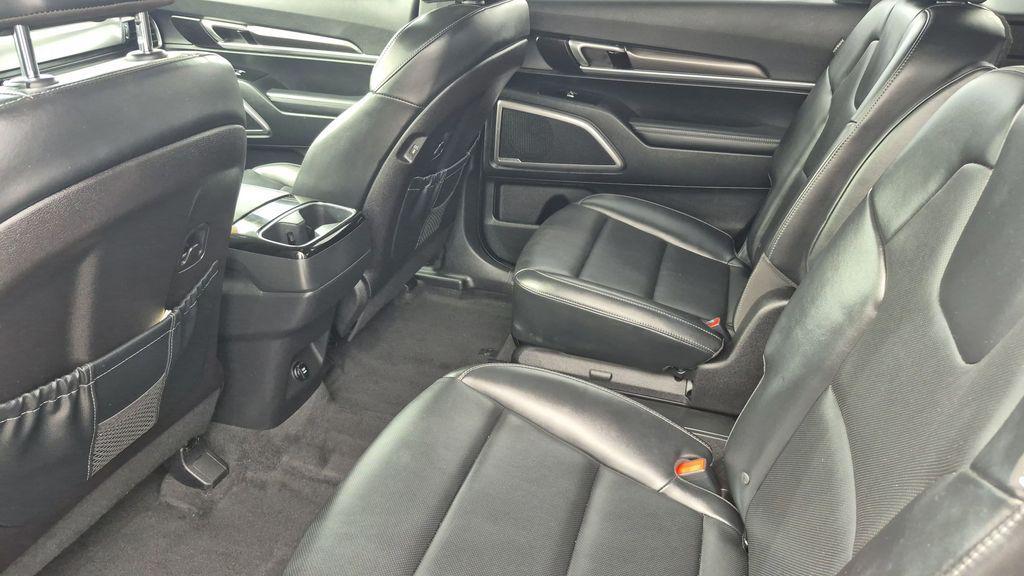 used 2025 Kia Telluride car, priced at $39,000