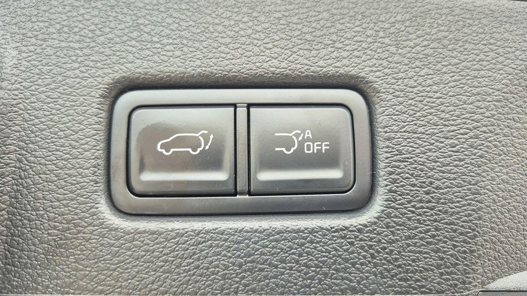 used 2025 Kia Telluride car, priced at $39,000