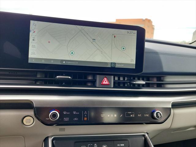 new 2025 Kia Carnival Hybrid car, priced at $53,831