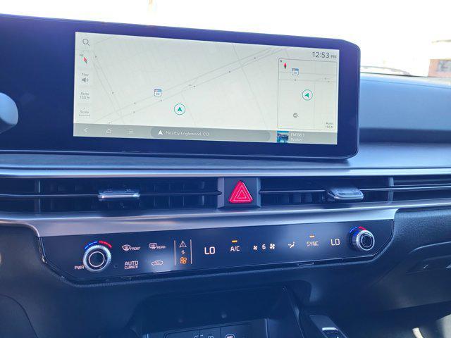 new 2025 Kia Sorento car, priced at $39,048