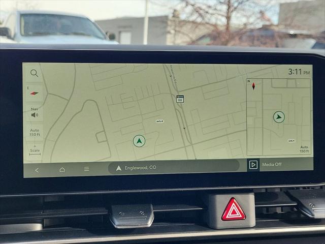 new 2025 Kia Carnival car, priced at $38,451