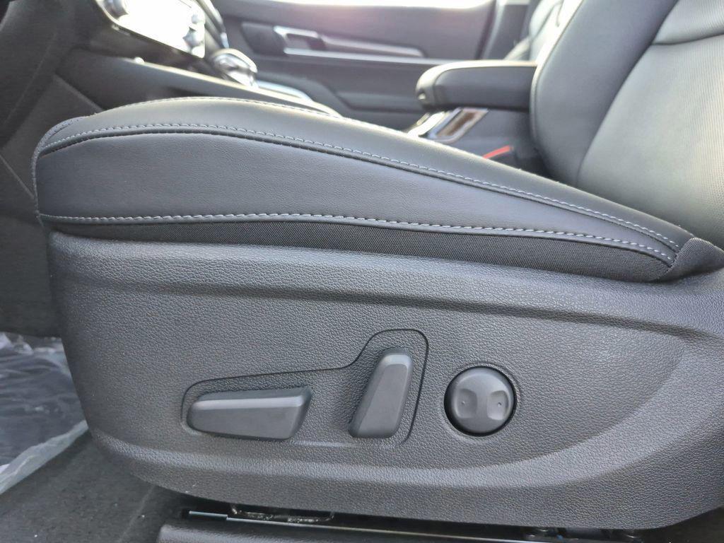 new 2025 Kia Telluride car, priced at $43,854