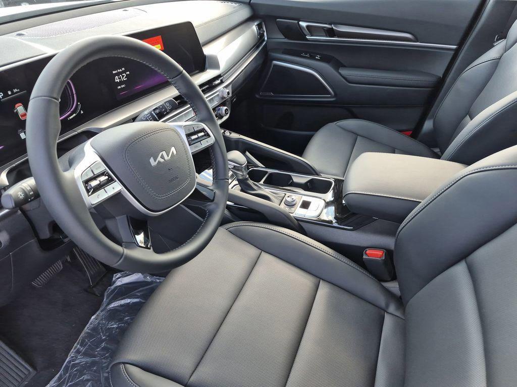 new 2025 Kia Telluride car, priced at $43,854