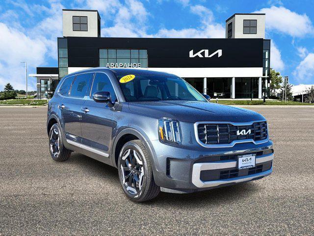 used 2024 Kia Telluride car, priced at $39,036