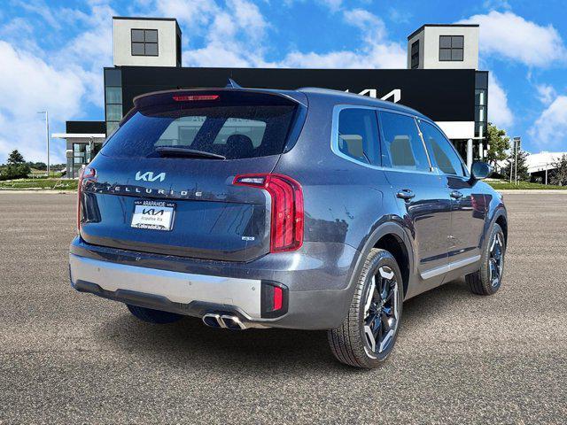 used 2024 Kia Telluride car, priced at $39,036