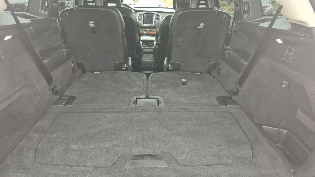 used 2021 Volvo XC90 Recharge Plug-In Hybrid car, priced at $28,887