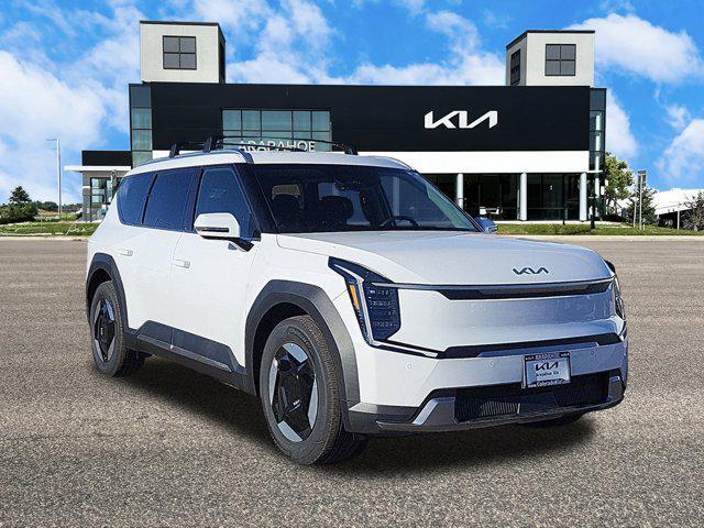 new 2025 Kia EV9 car, priced at $57,638