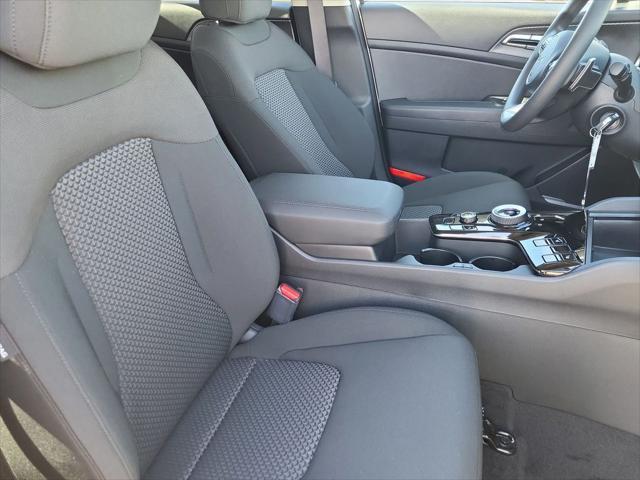 new 2025 Kia Sportage Hybrid car, priced at $30,658