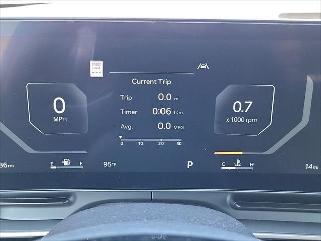 new 2025 Kia Carnival car, priced at $46,498