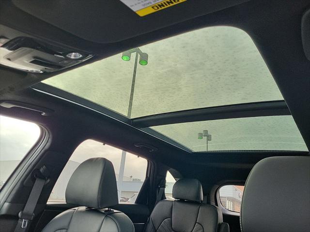 new 2025 Kia Sorento car, priced at $43,665