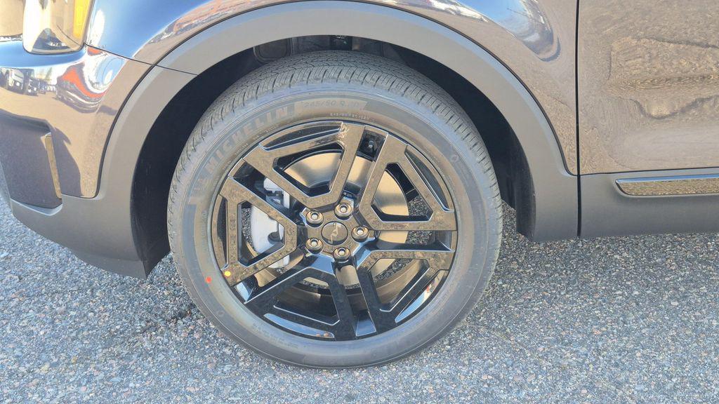 new 2025 Kia Telluride car, priced at $47,740