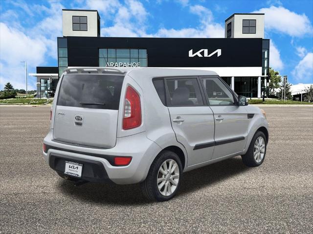 new 2026 Kia EV9 car, priced at $59,954