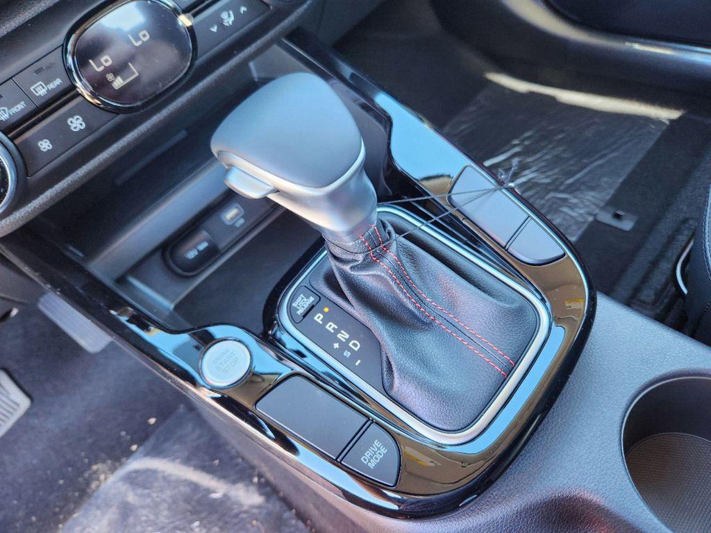 new 2025 Kia Soul car, priced at $24,548
