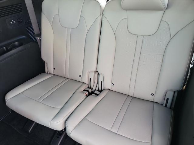 new 2025 Kia Sorento Hybrid car, priced at $46,859