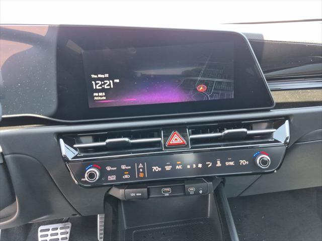 new 2025 Kia Niro EV car