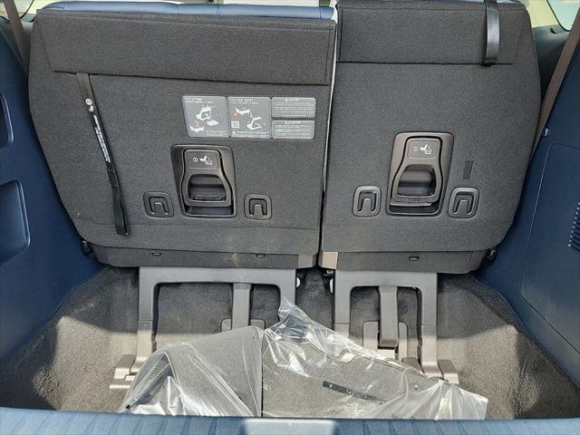 new 2025 Kia Carnival car, priced at $50,273