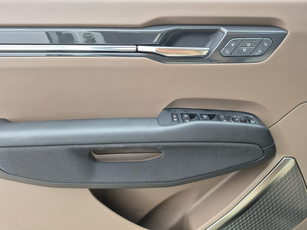 new 2026 Kia EV9 car, priced at $67,724