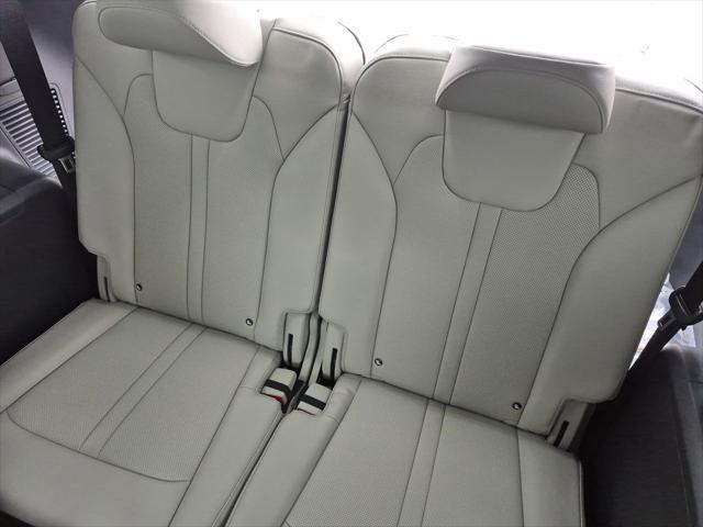 new 2025 Kia Sorento Plug-In Hybrid car, priced at $53,504