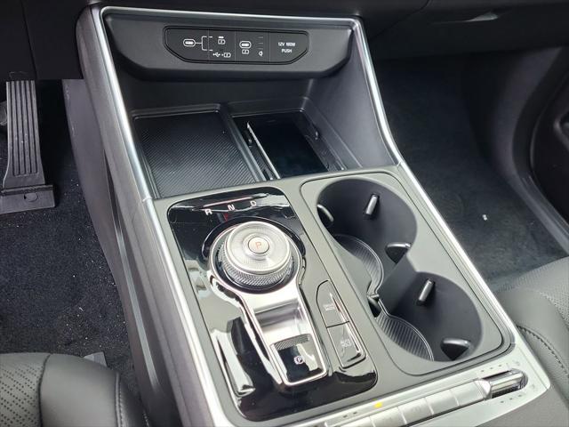 new 2026 Kia Carnival Hybrid car, priced at $52,878