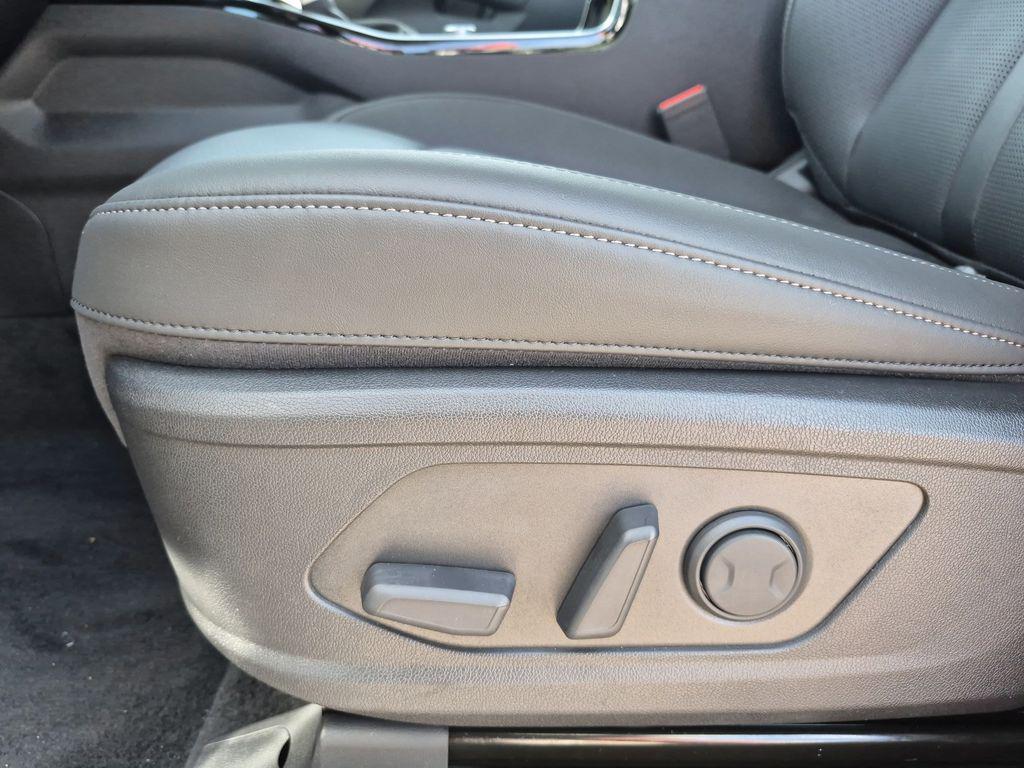 new 2026 Kia Sorento car, priced at $44,399
