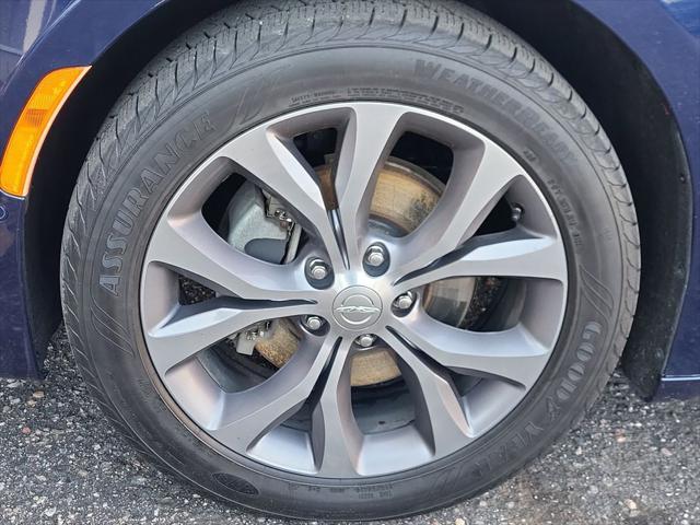 used 2019 Chrysler Pacifica car, priced at $19,790