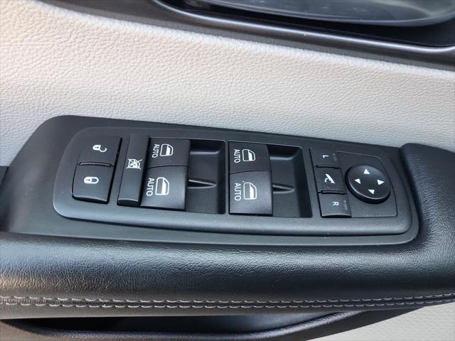 used 2019 Chrysler Pacifica car, priced at $19,790