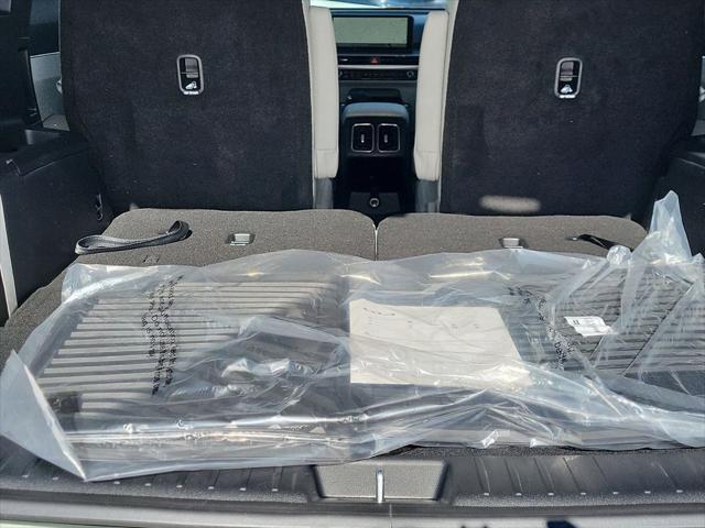 new 2025 Kia Sorento car, priced at $39,586