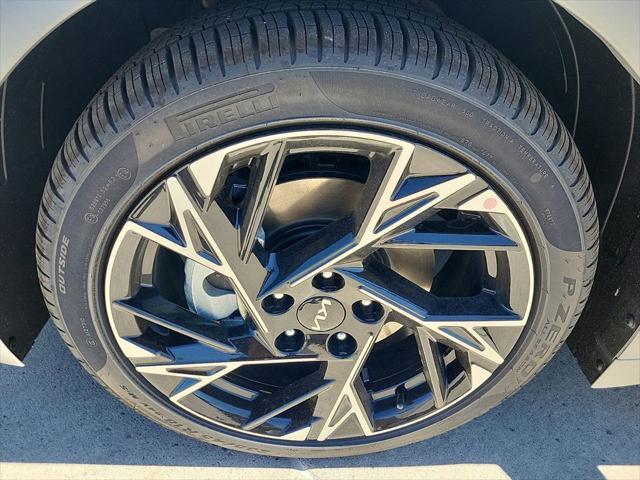 new 2025 Kia K5 car, priced at $29,527