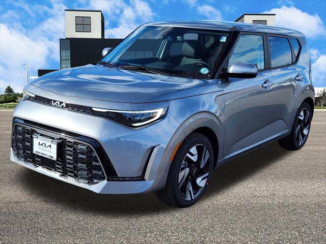 new 2025 Kia Soul car, priced at $27,998