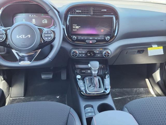 new 2025 Kia Soul car, priced at $27,998