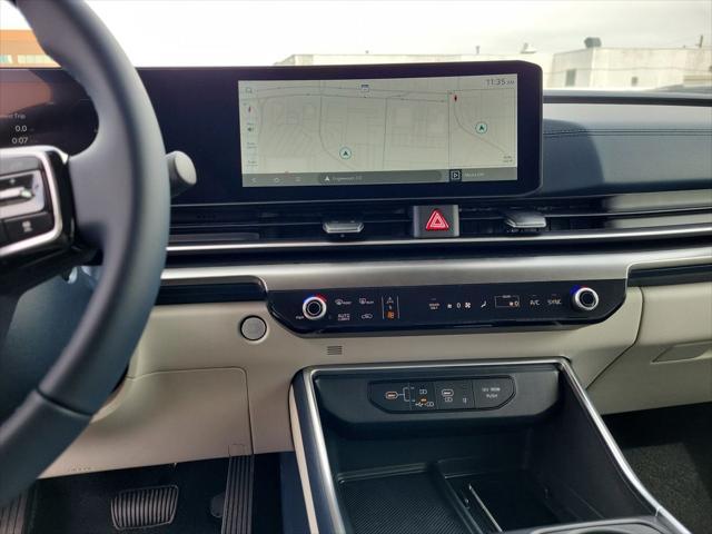 new 2025 Kia Carnival Hybrid car, priced at $49,273