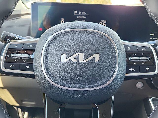 new 2025 Kia Carnival car, priced at $42,293